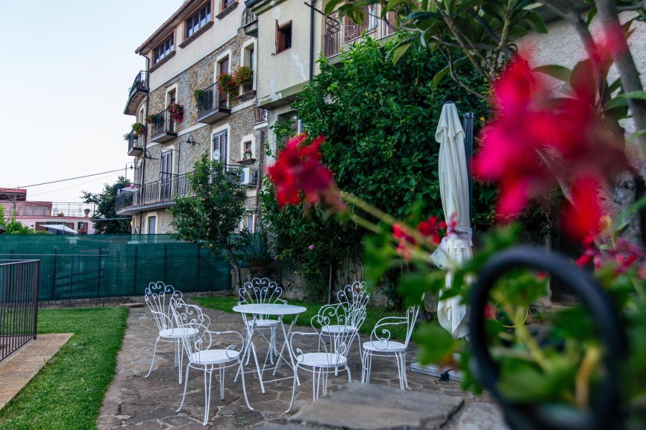 Palazzo Cantarella Stella Cilento Exteriér fotografie